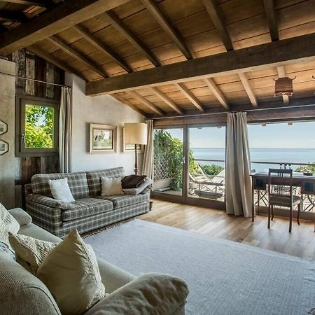 Betta - Newly Renovated Lake-View Terrace Apartment, Peaceful And Silent Surroundings توسكولانو ماديرنو المظهر الخارجي الصورة